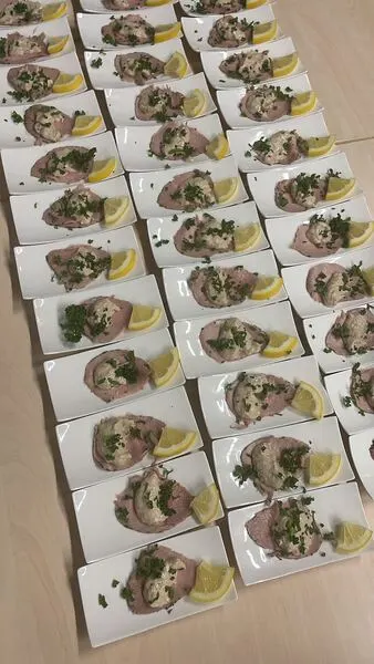 Pasta im Parmesanlaib